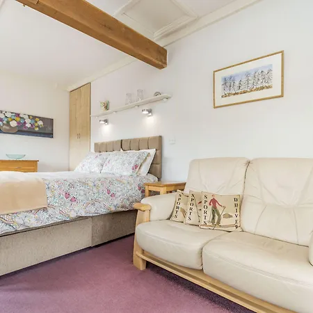 The Friendly Tatil Evi Austwick